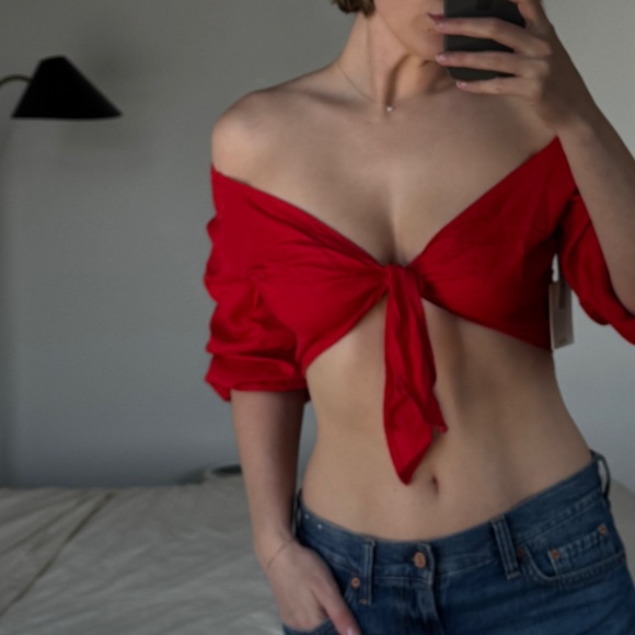 NWT Aritzia - WILFRED “Tenley” Tie-Front Blouse - Red - Picture 1 of 5